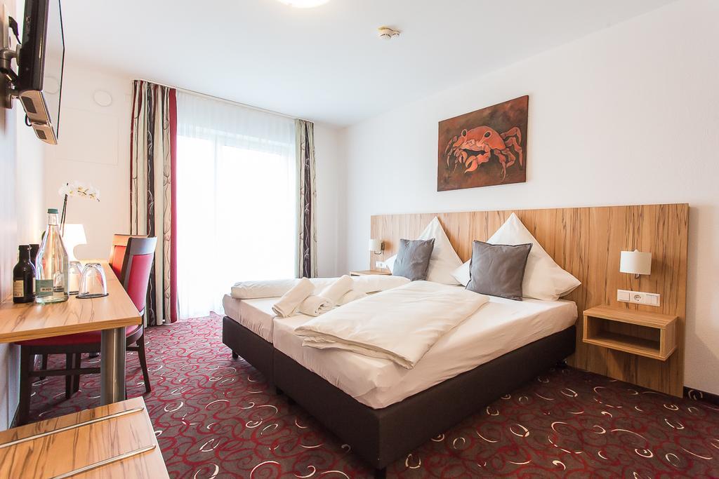 Schaefer Boardinghouse Aparthotel Gröbenzell Kültér fotó